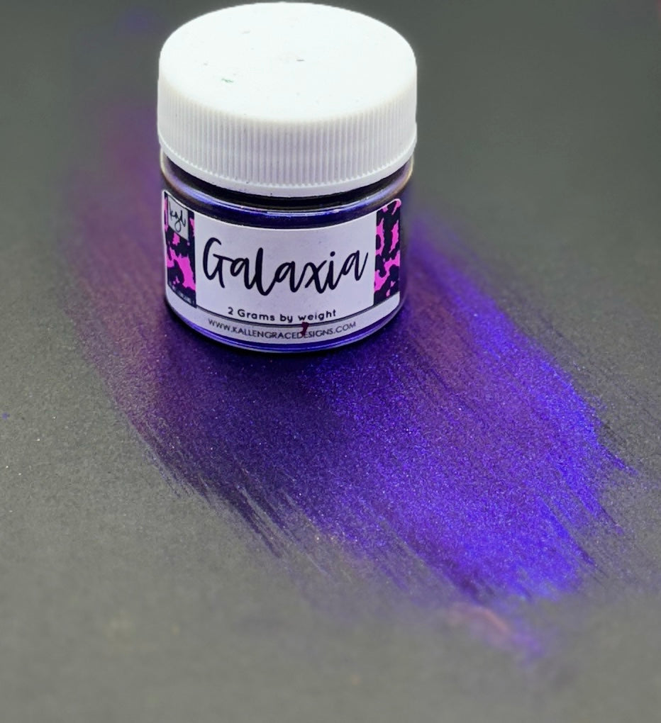 Galaxia // Super Chameleon Pigment