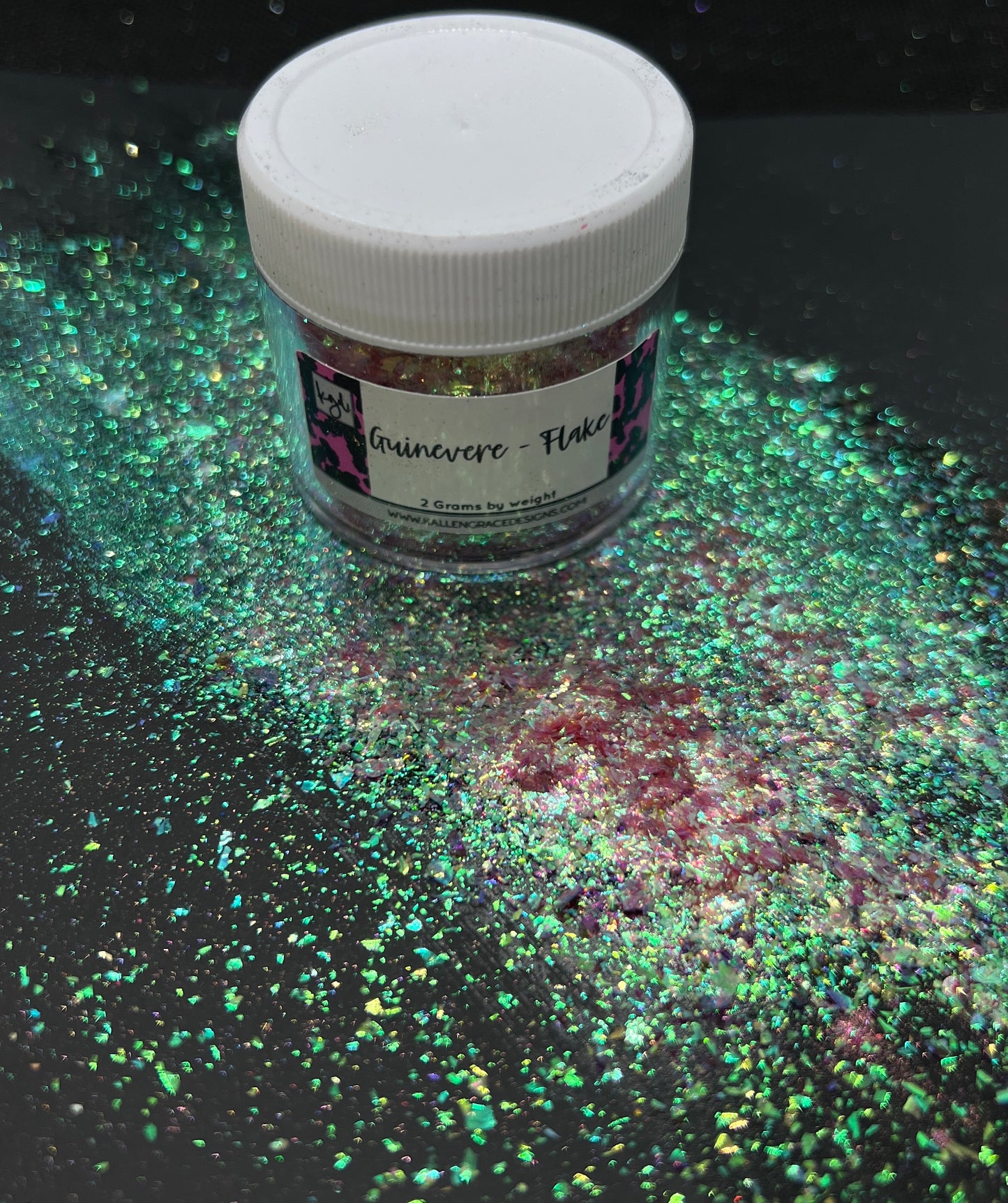 Guinevere // Aurora Chameleon Flake 1g