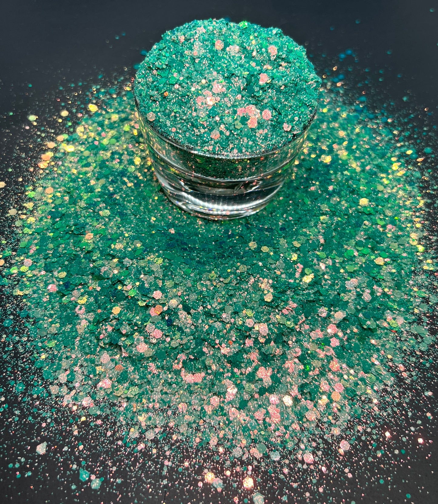 Parrot Club {Opal Coloshift}