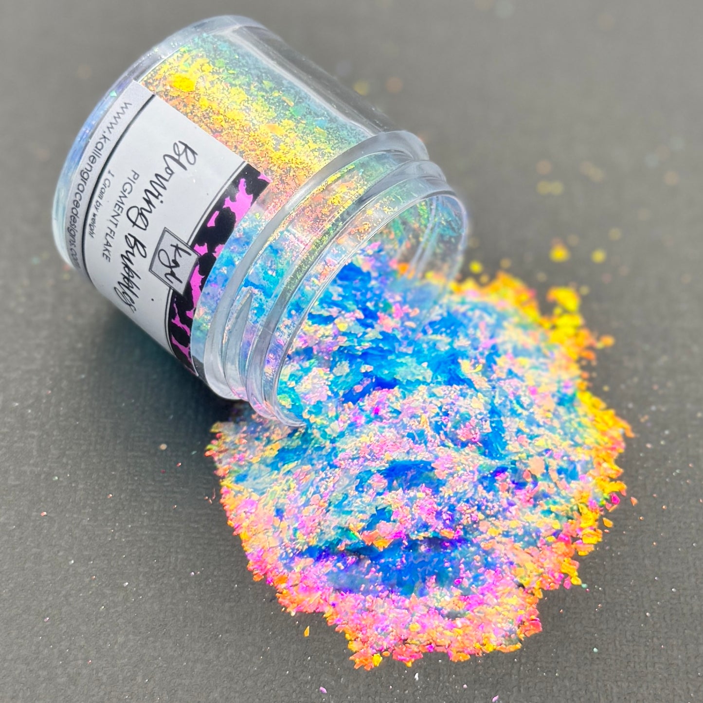 Blowing Bubbles // Pigment Flake