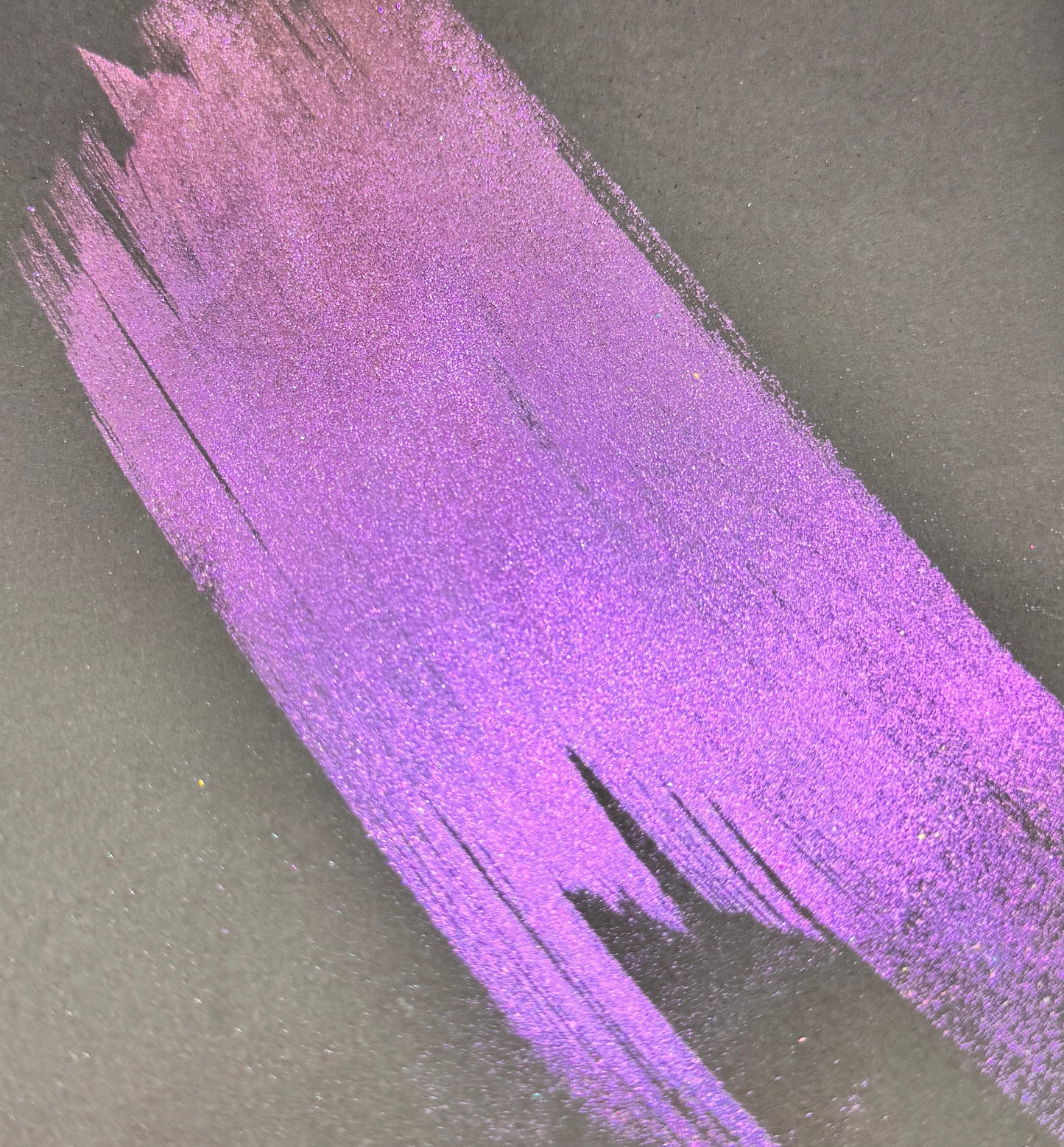Gwenyth // Chameleon Pigment 3g