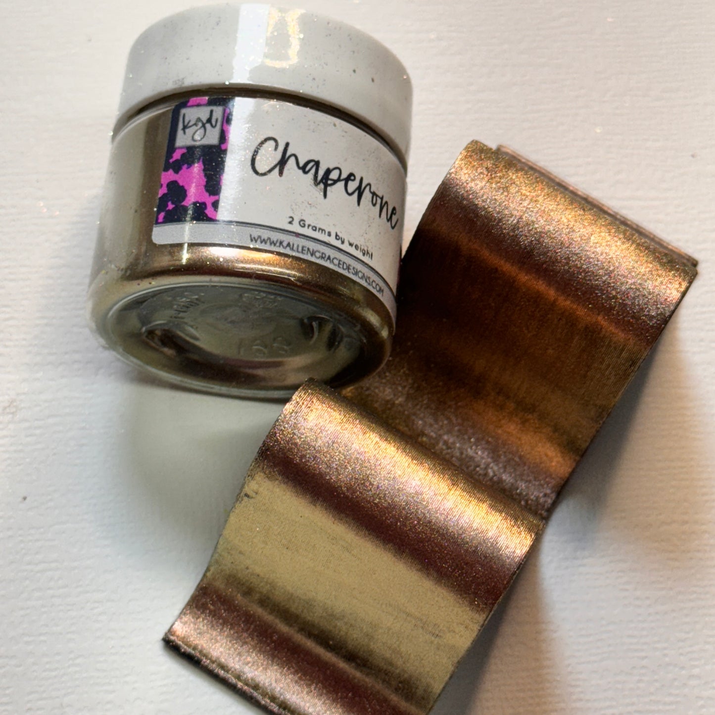 Chaperone // 2g Hypershift Chameleon Pigment