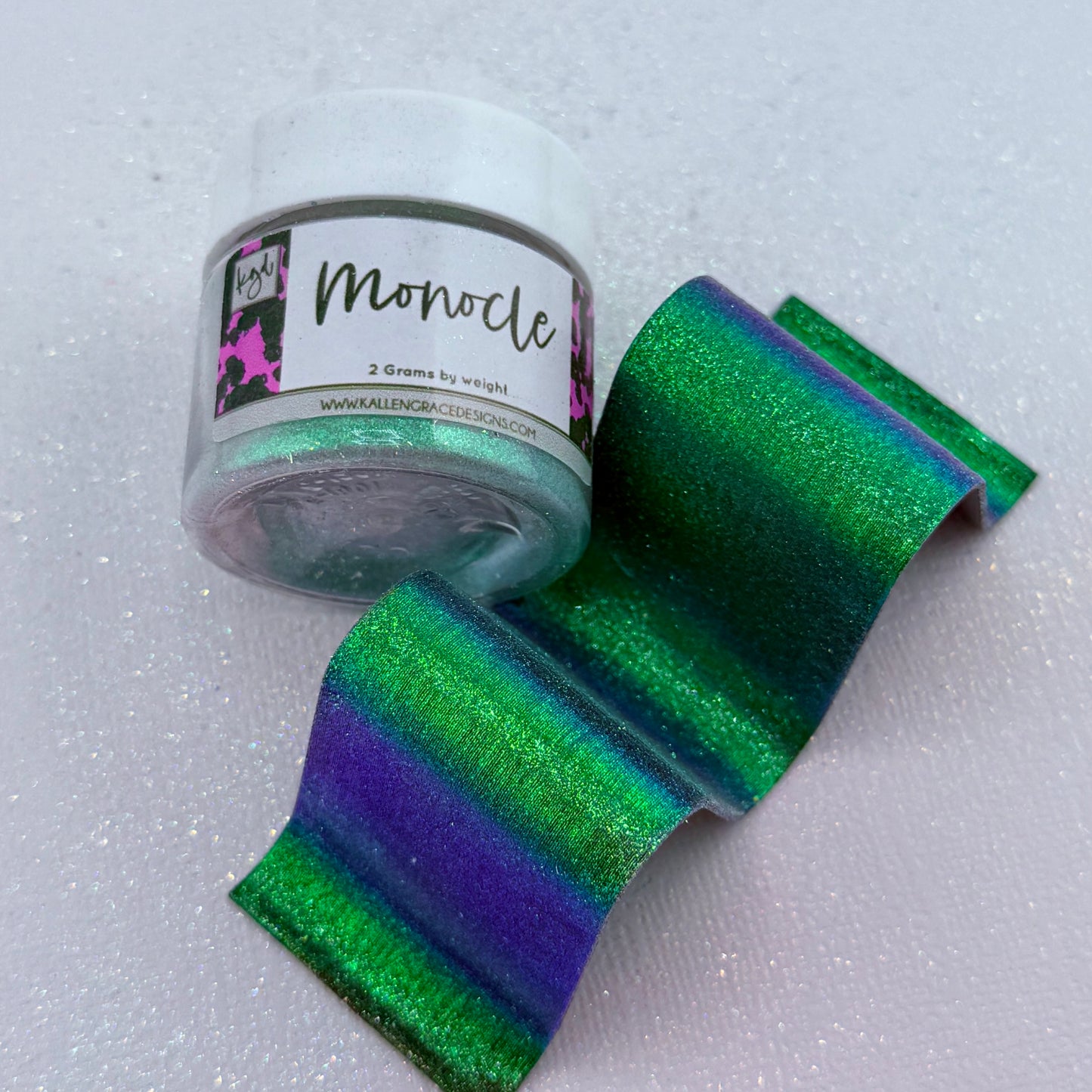 Monocle // 2g Chrome Chameleon Pigment