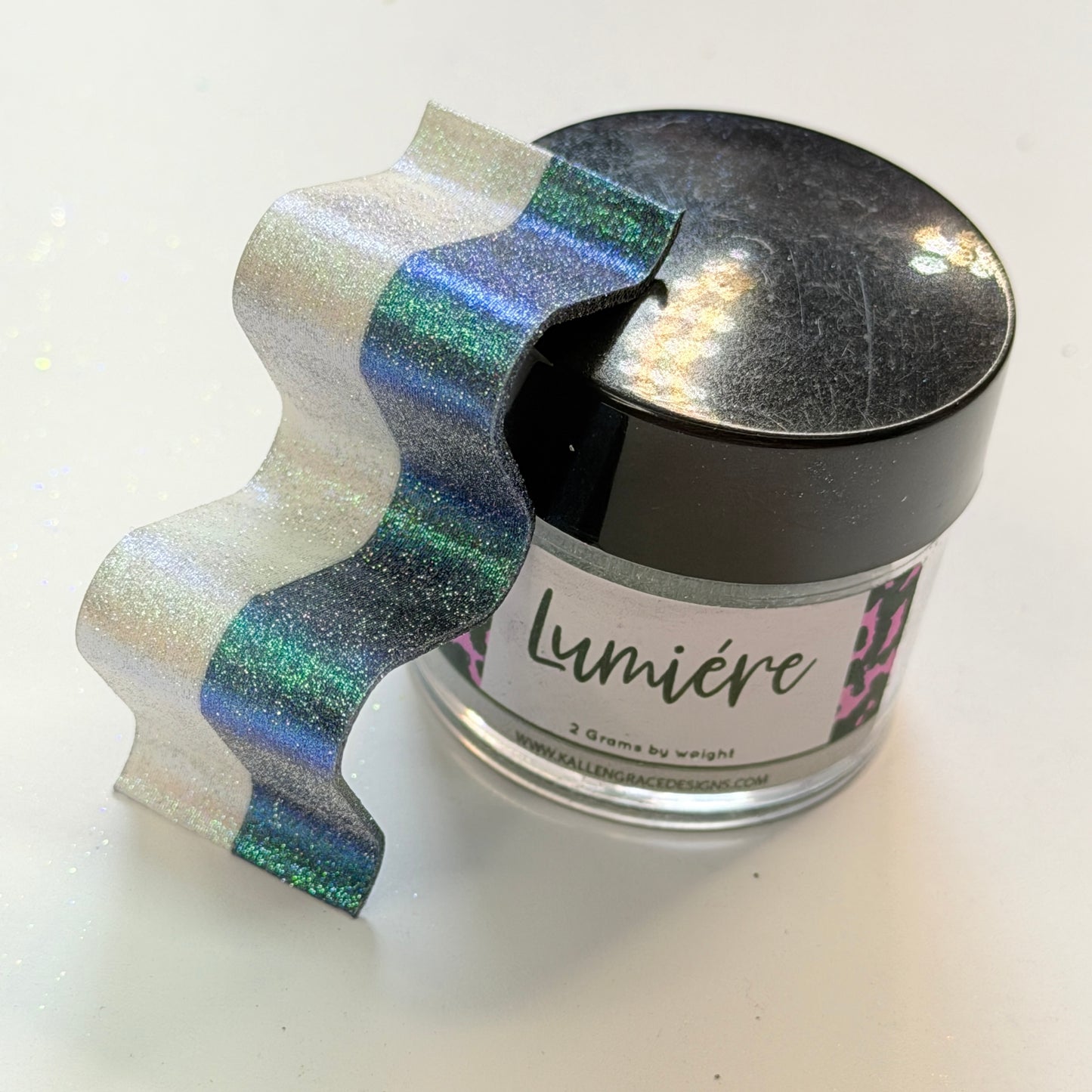 Lumiere // REFLECTIVE Hypershift Pigment 4G