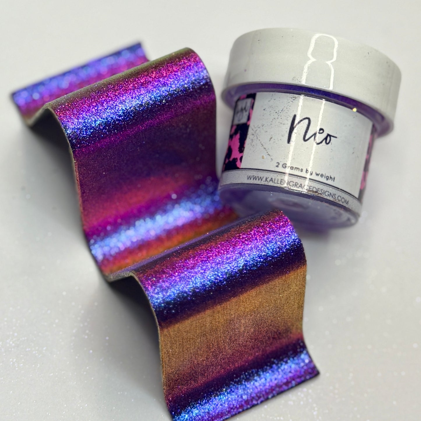 Neo // Hypershift Pigment 2g