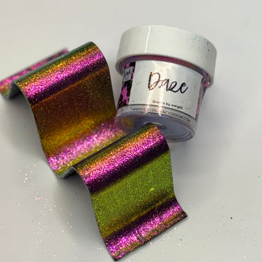 Daze // Super Chameleon Pigment 2g