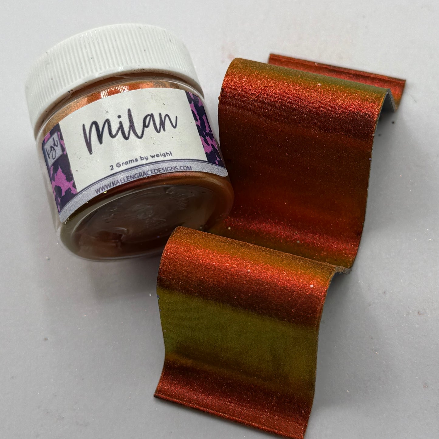 Milan // Hypershift Chameleon Pigment 2g
