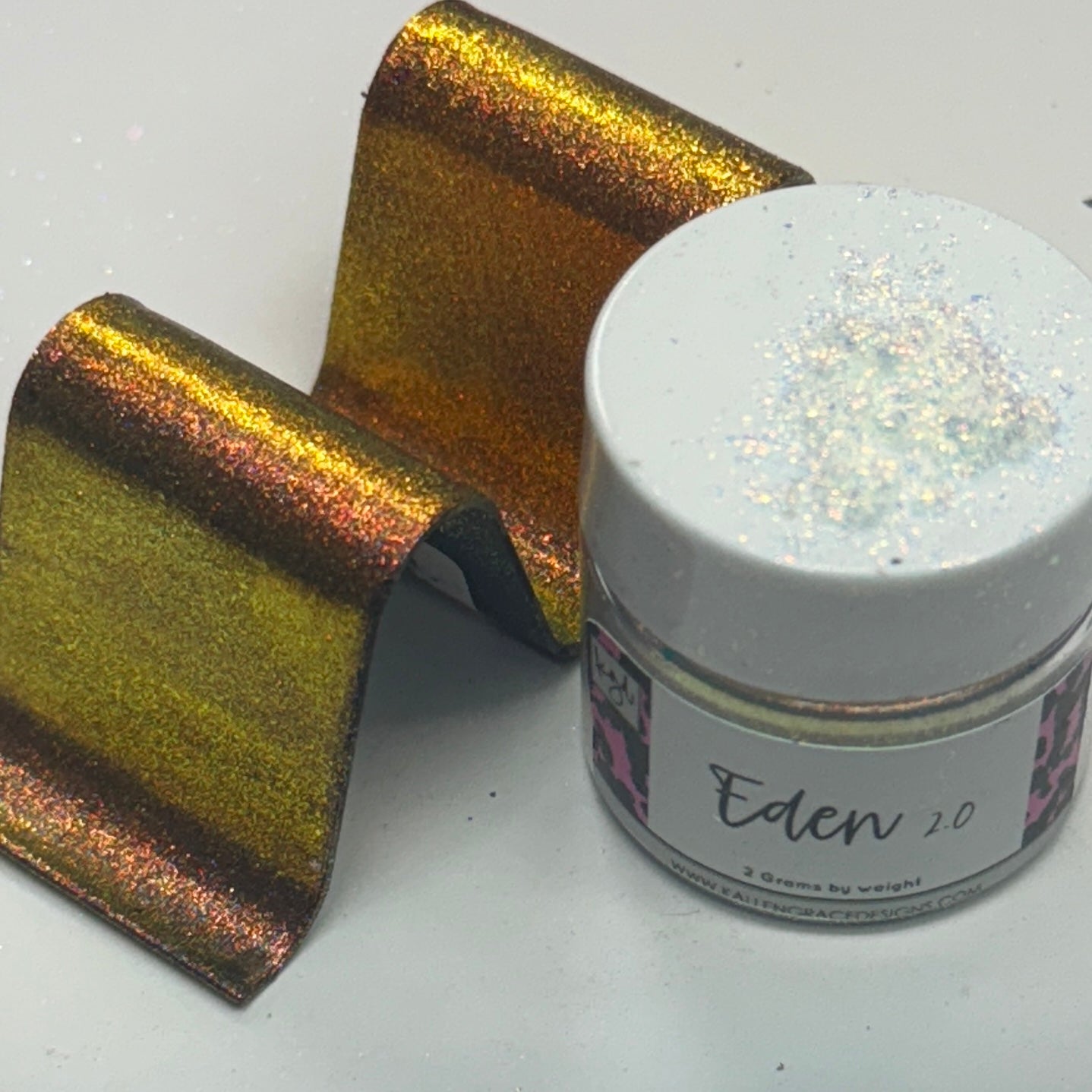 Eden 2.0  // Hypershift Pigment 2g