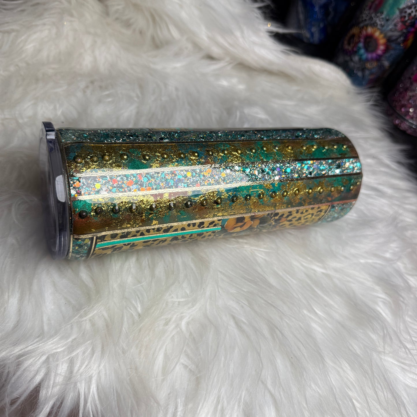 #53 {RTS} Teal & Gold Pearl Tumbler - 20oz