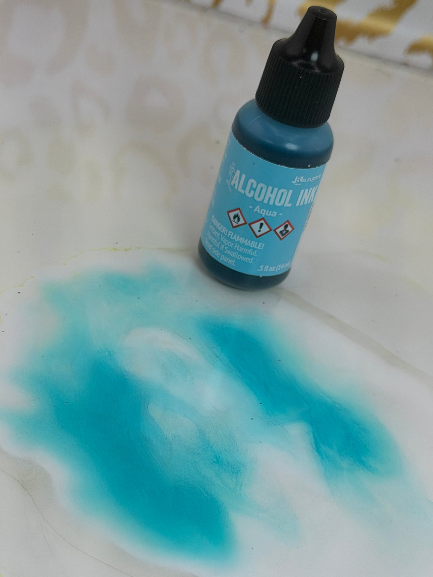 Aqua {Tim Holtz Alcohol Ink}