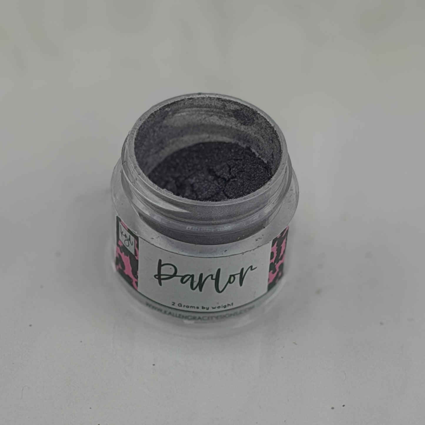 Parlor // Chrome Pigment 2g