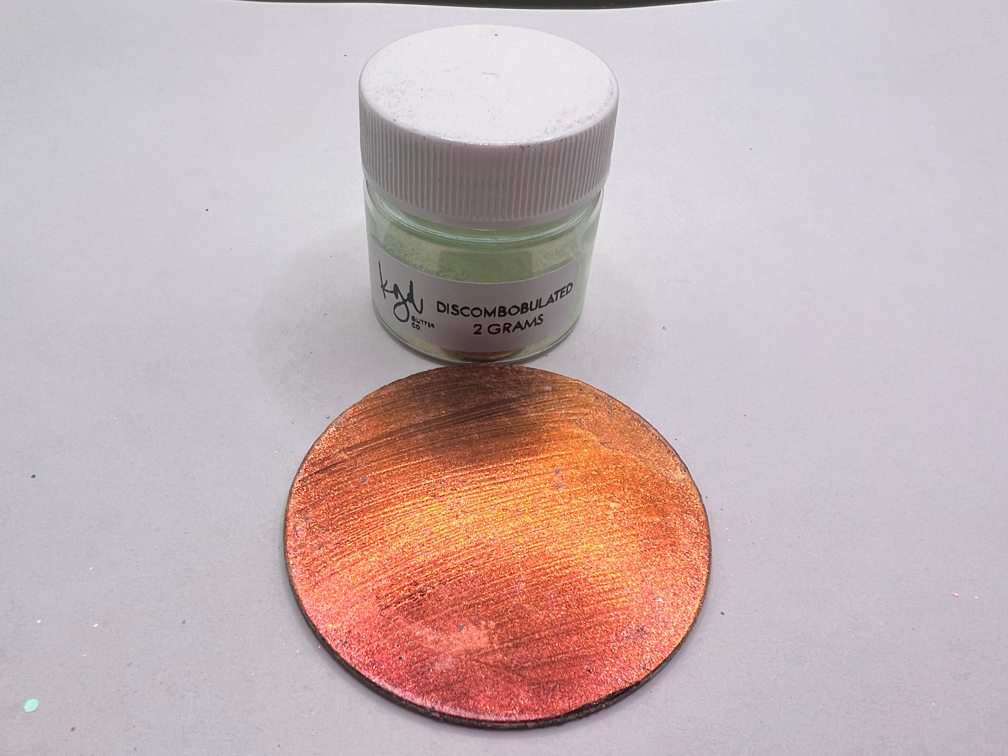 Discombobulated // 2g rainbow chameleon