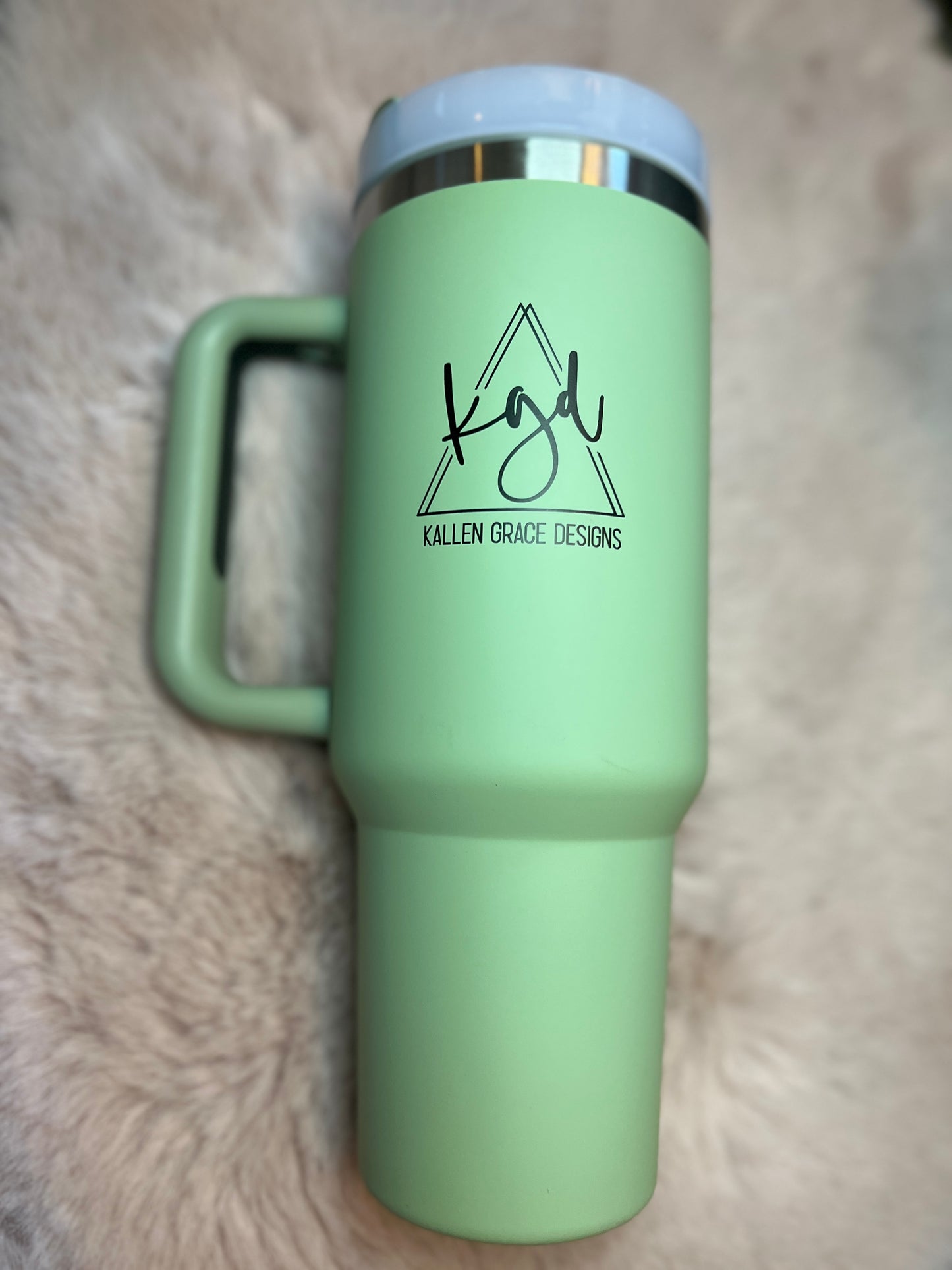 {Sage Green} 40oz KGD Handle Tumbler