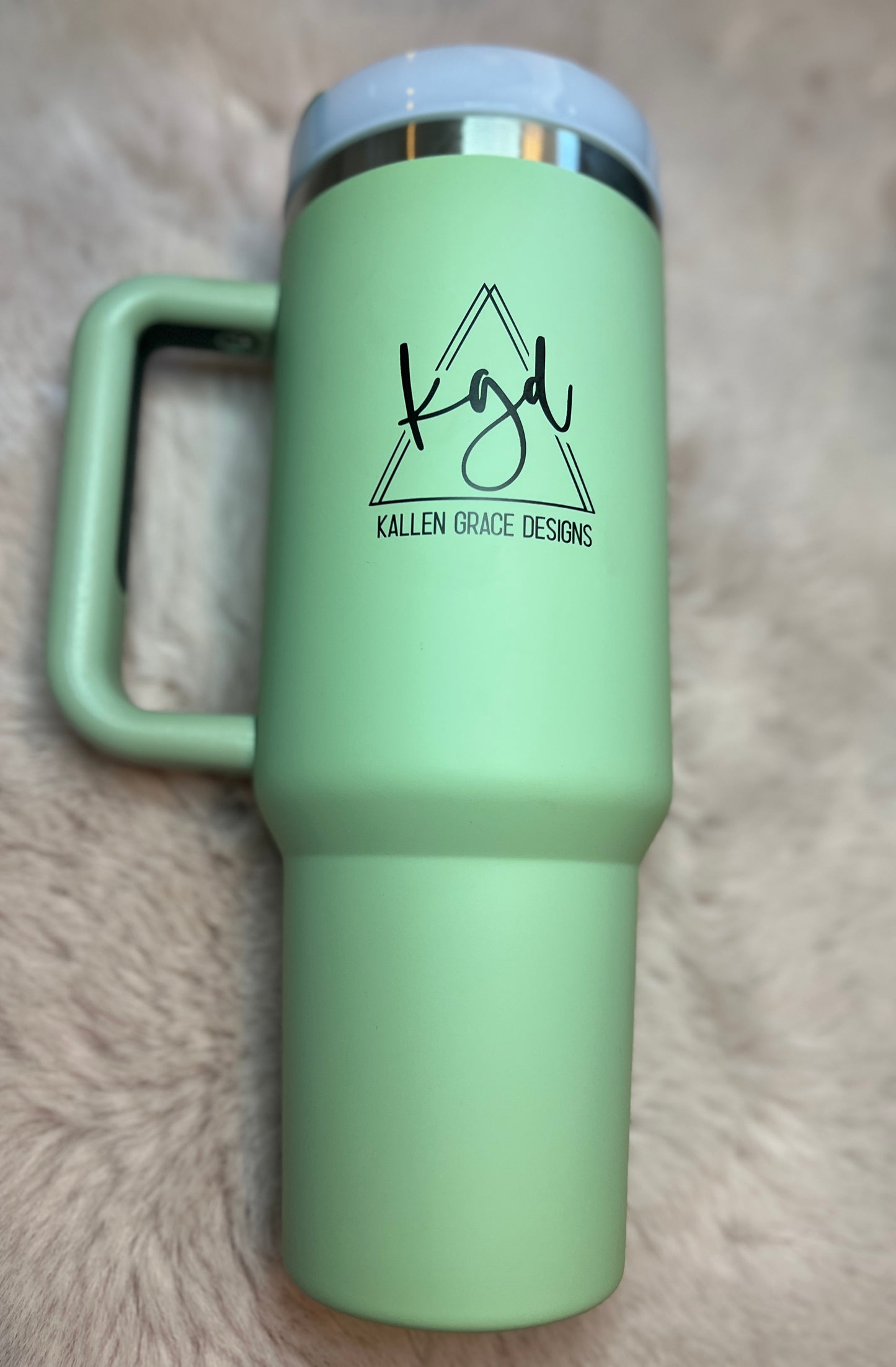 {Sage Green} 40oz KGD Handle Tumbler