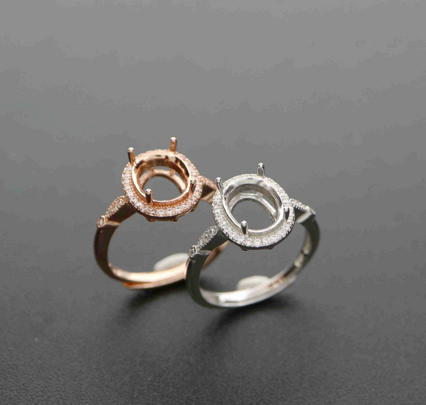{MTO} Oval Ring w/ Cubic Zirconia