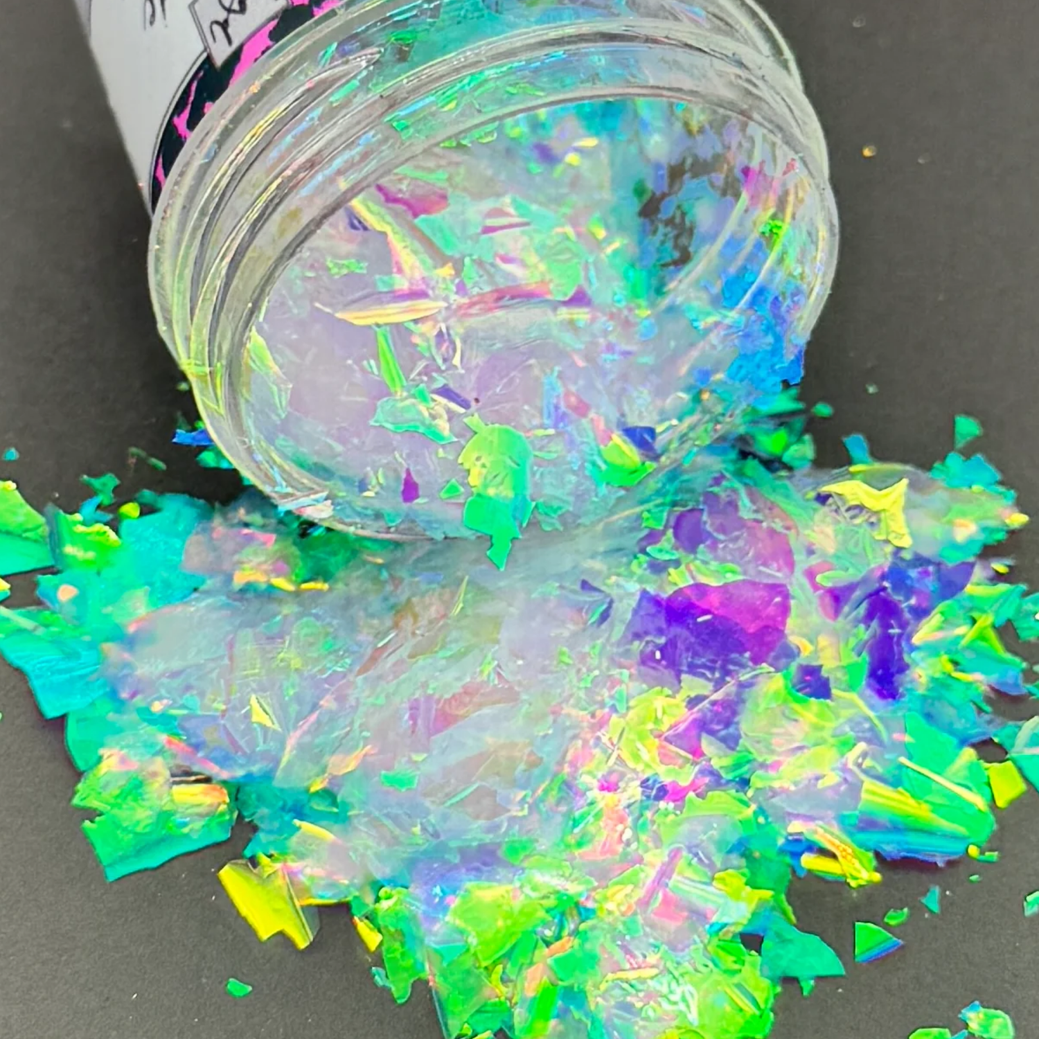 Chameleon Flakes