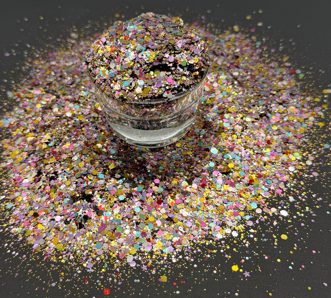 VAULT GLITTER // Pennies to your thoughts