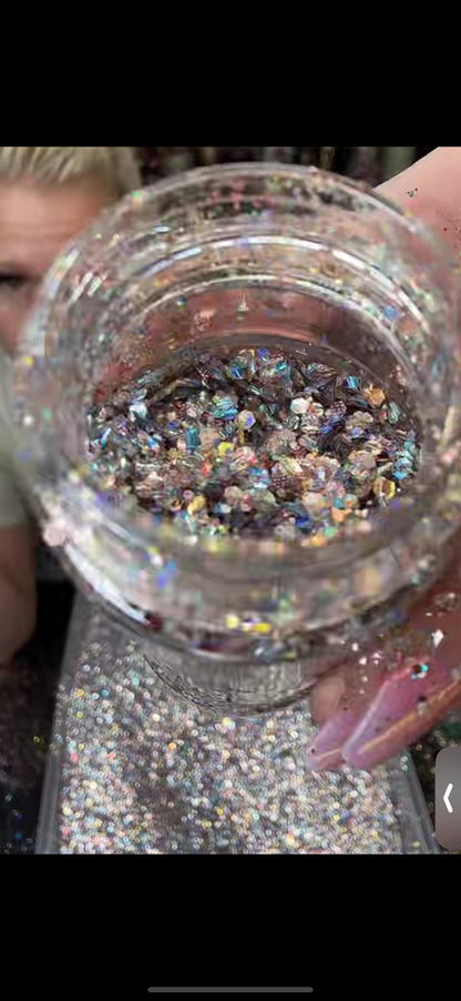 Toxic Trait {VAULT GLITTER MIX 10/17}