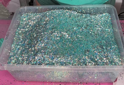 Lavish Lagoon {VAULT GLITTER MIX 11/21}