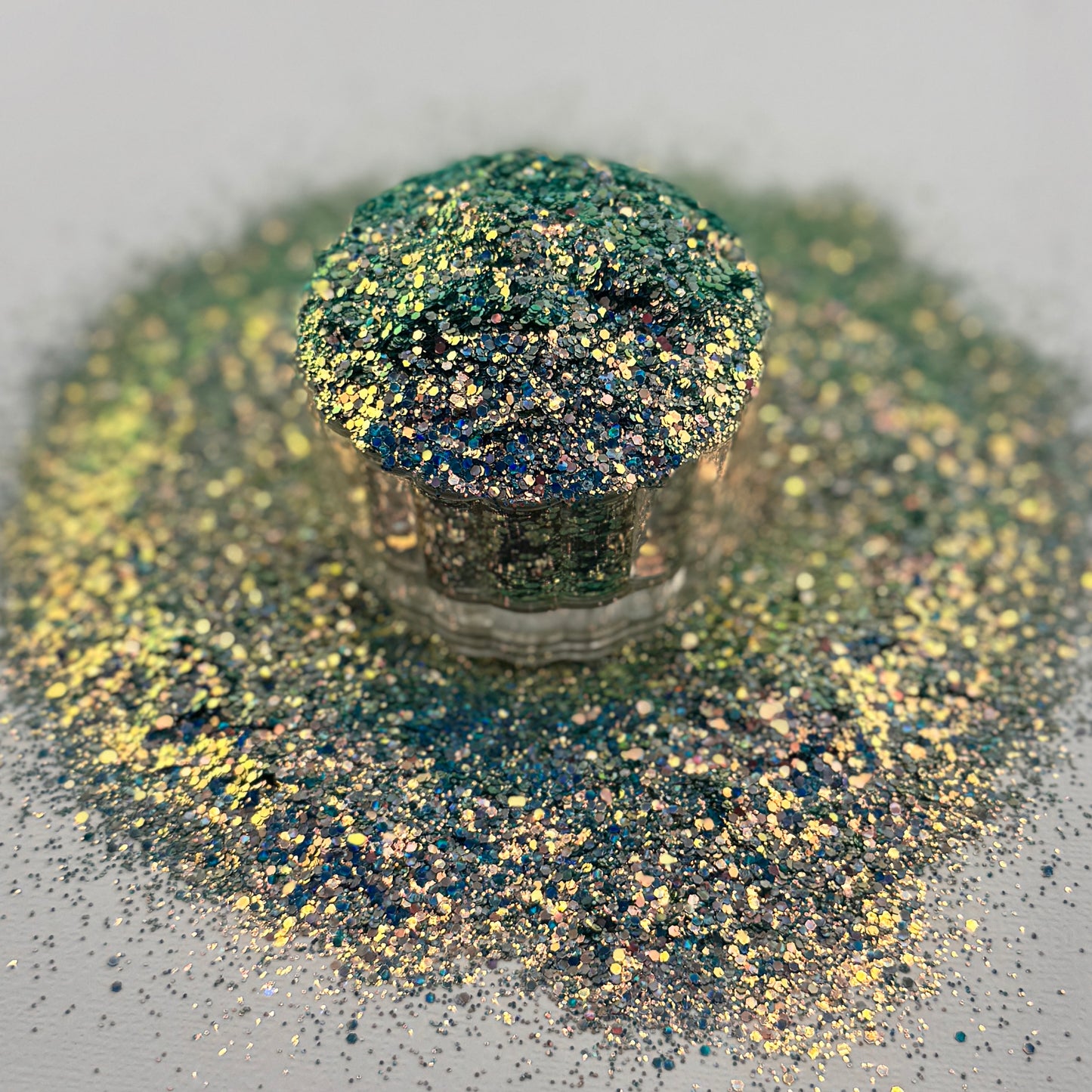 Ship Wreck {Illusion Glitter Mini-Chunk}