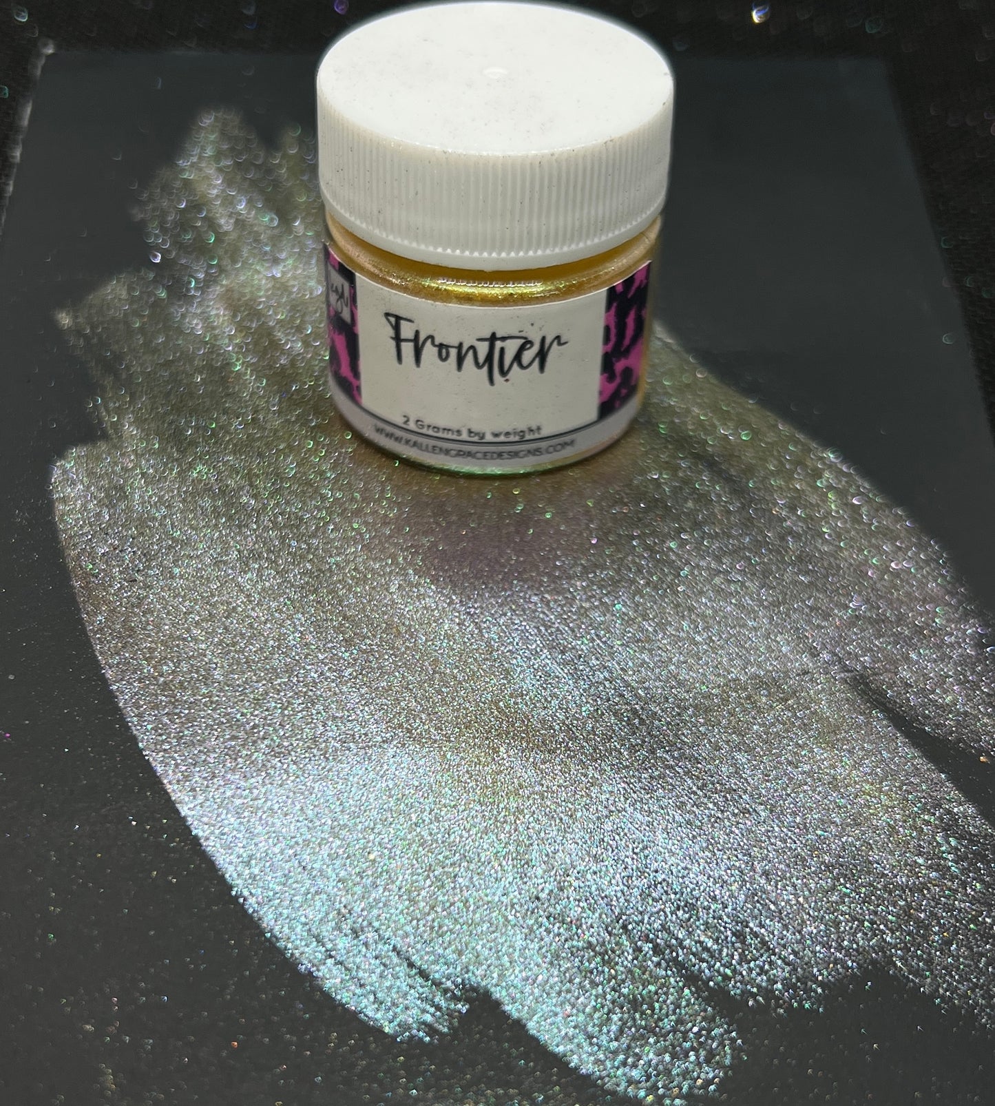 Frontier // Chameleon Pigment