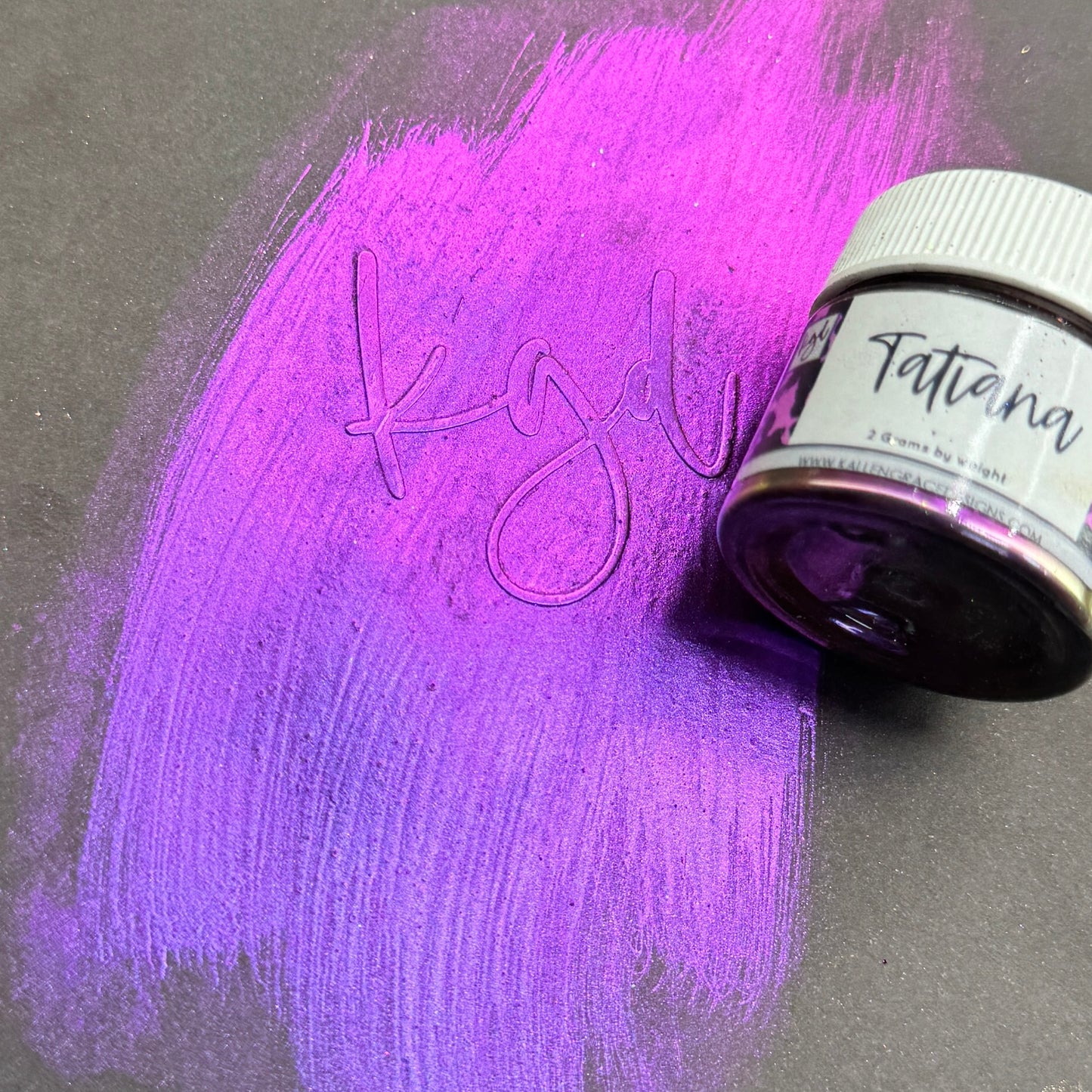 Tatiana // Super Chameleon Pigment 2g