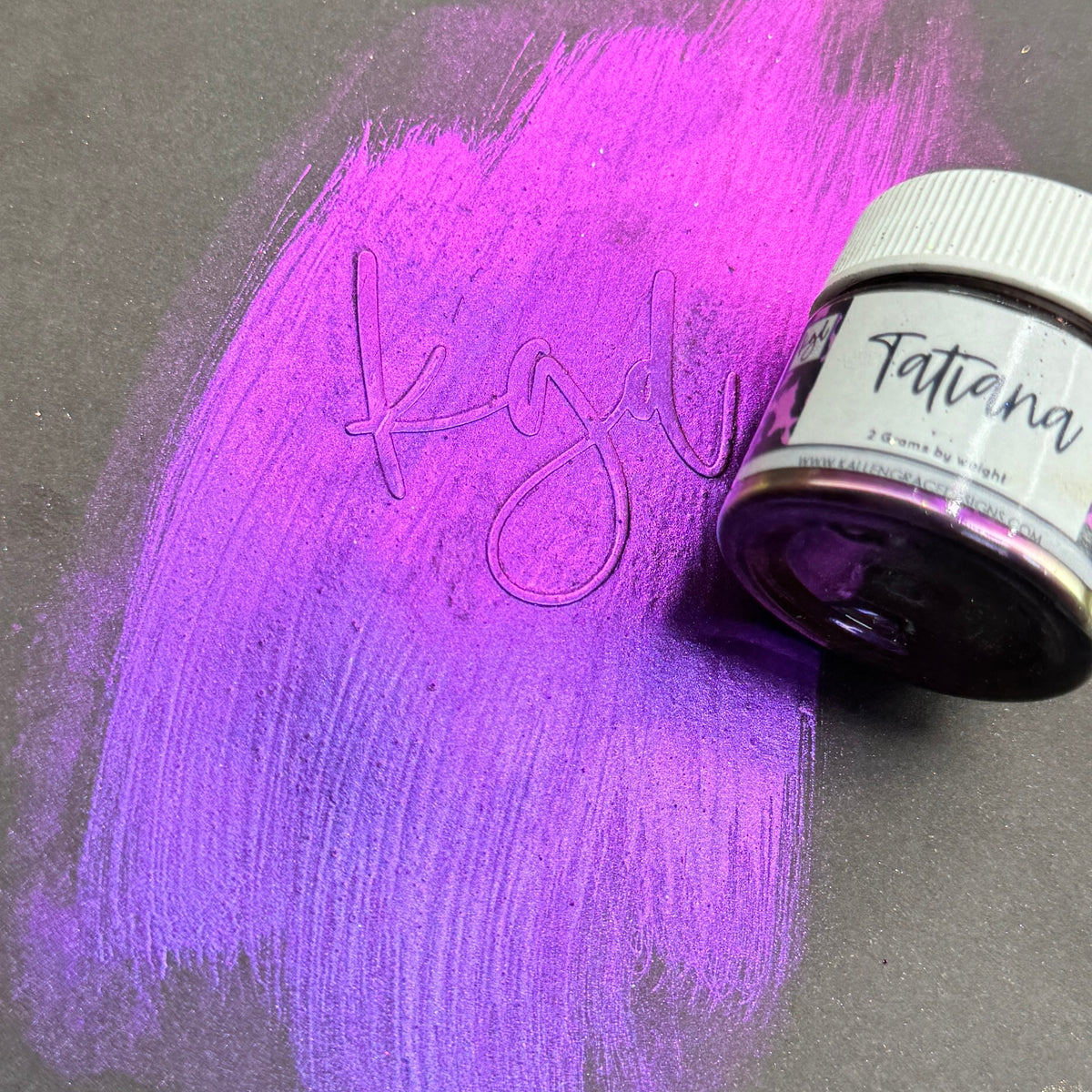 Tatiana // Super Chameleon Pigment 2g
