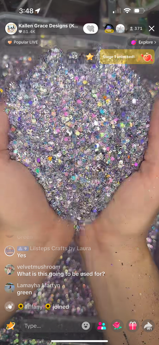 Delirium {VAULT GLITTER MIX 9/12}