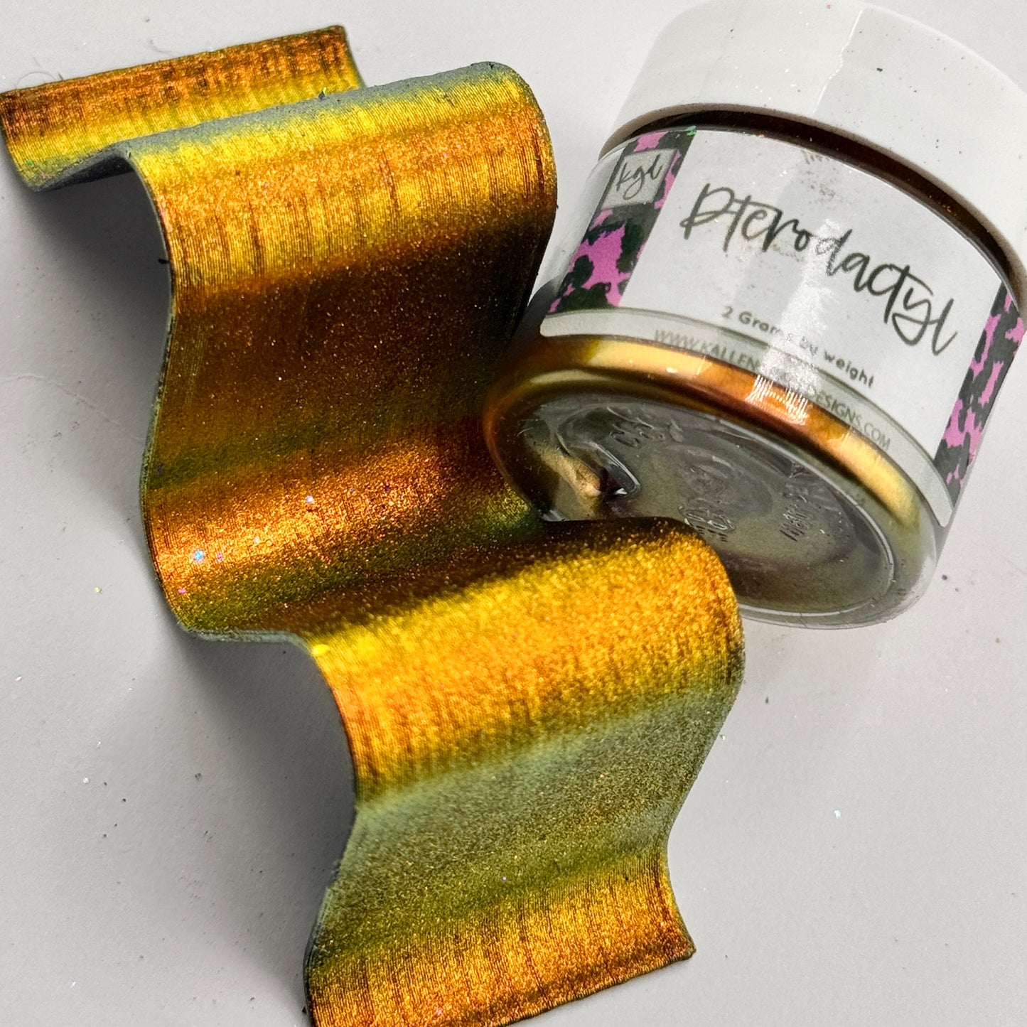 Pterodactyl // Super Chameleon Pigment