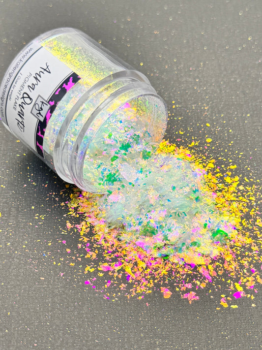 Aura Quartz // Pigment Flake