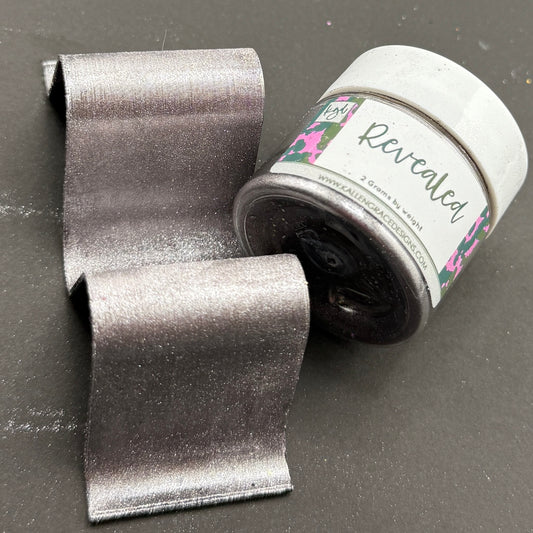 Revealed // Chrome Pigment 2g