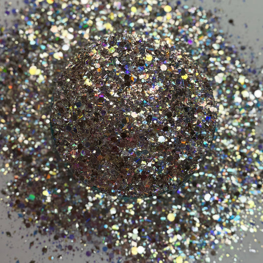 Yaas Queen {VAULT FRIDAY MIX 4/25}