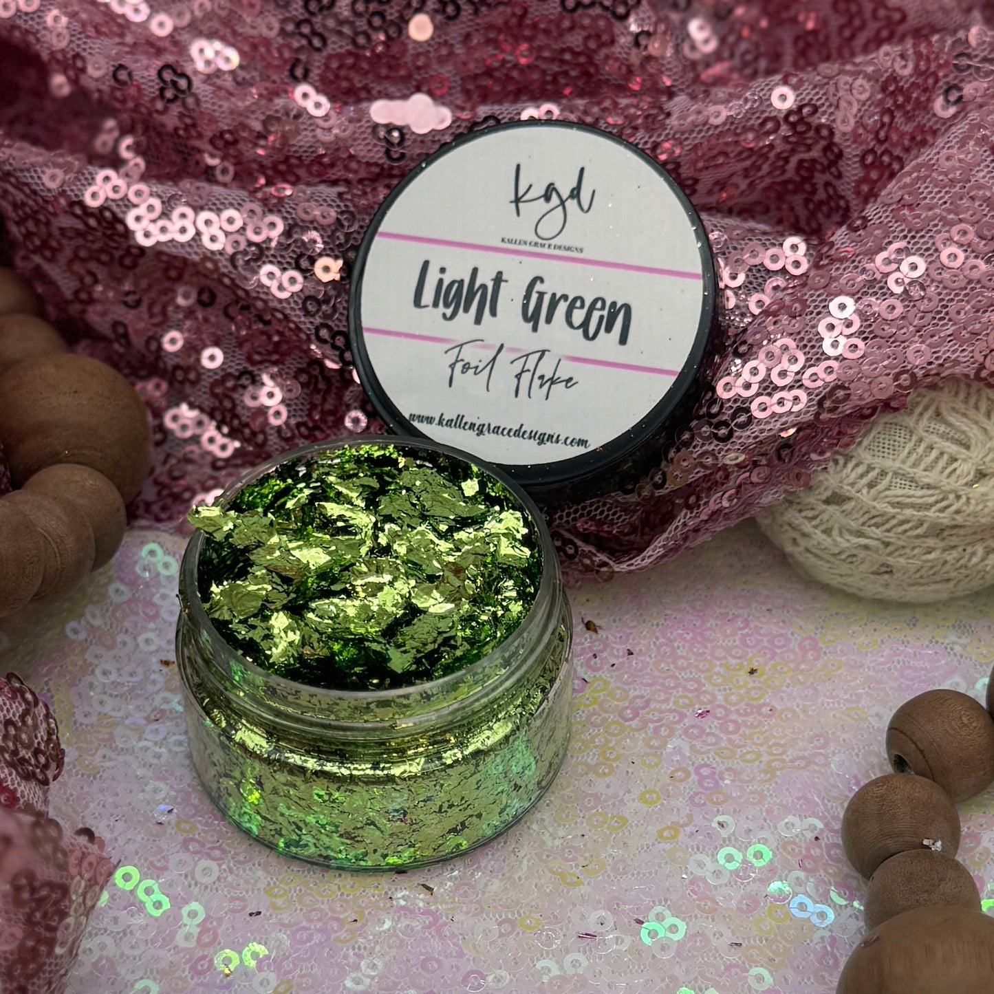 Light Green {Foil Flake}