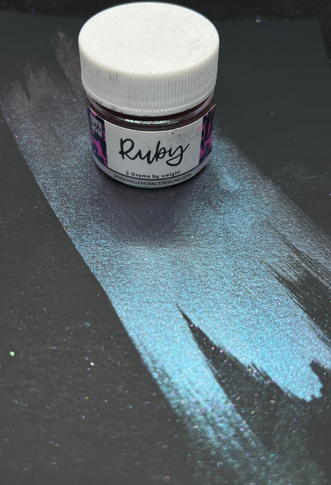 Ruby // Chameleon Pigment