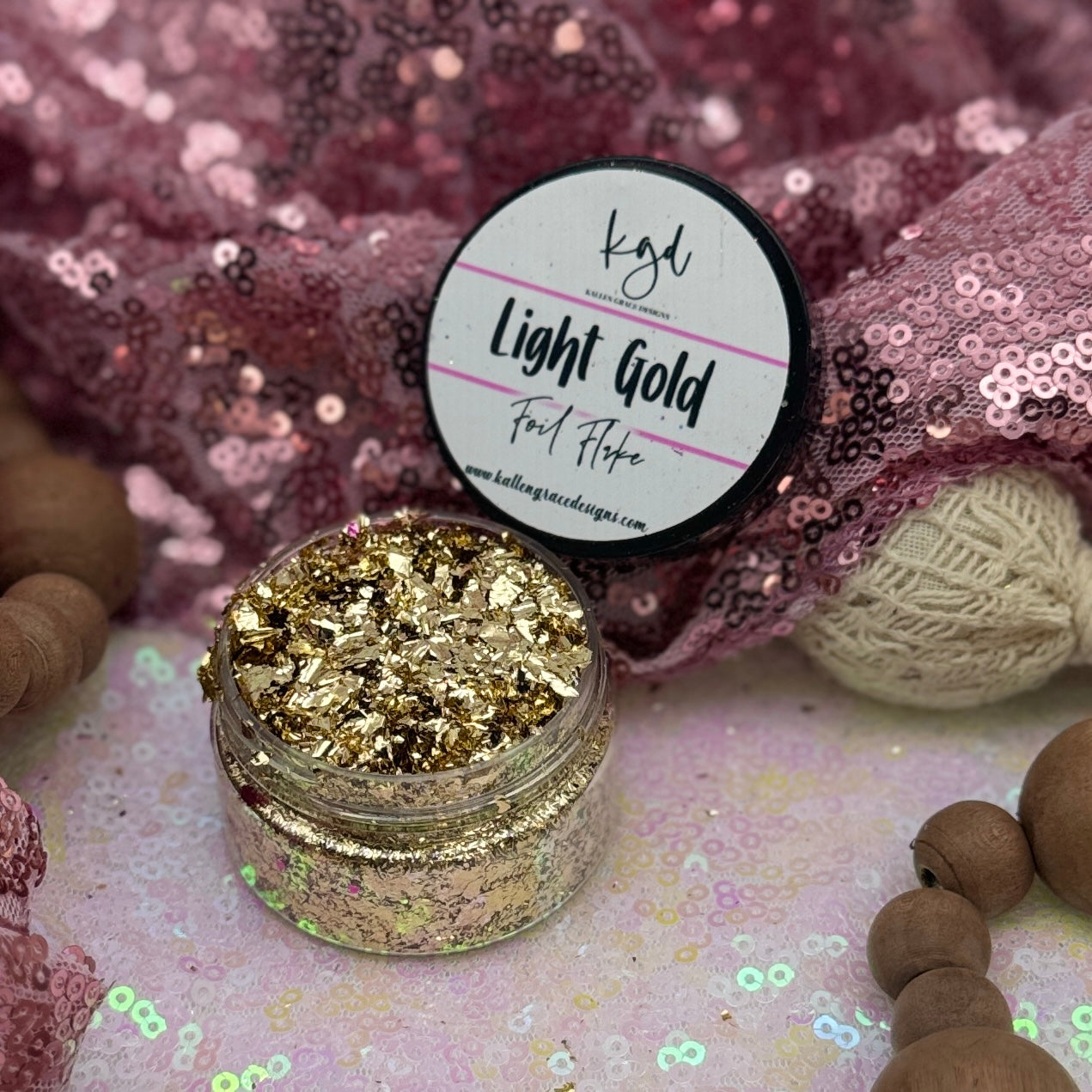 Light Gold {Foil Flake}