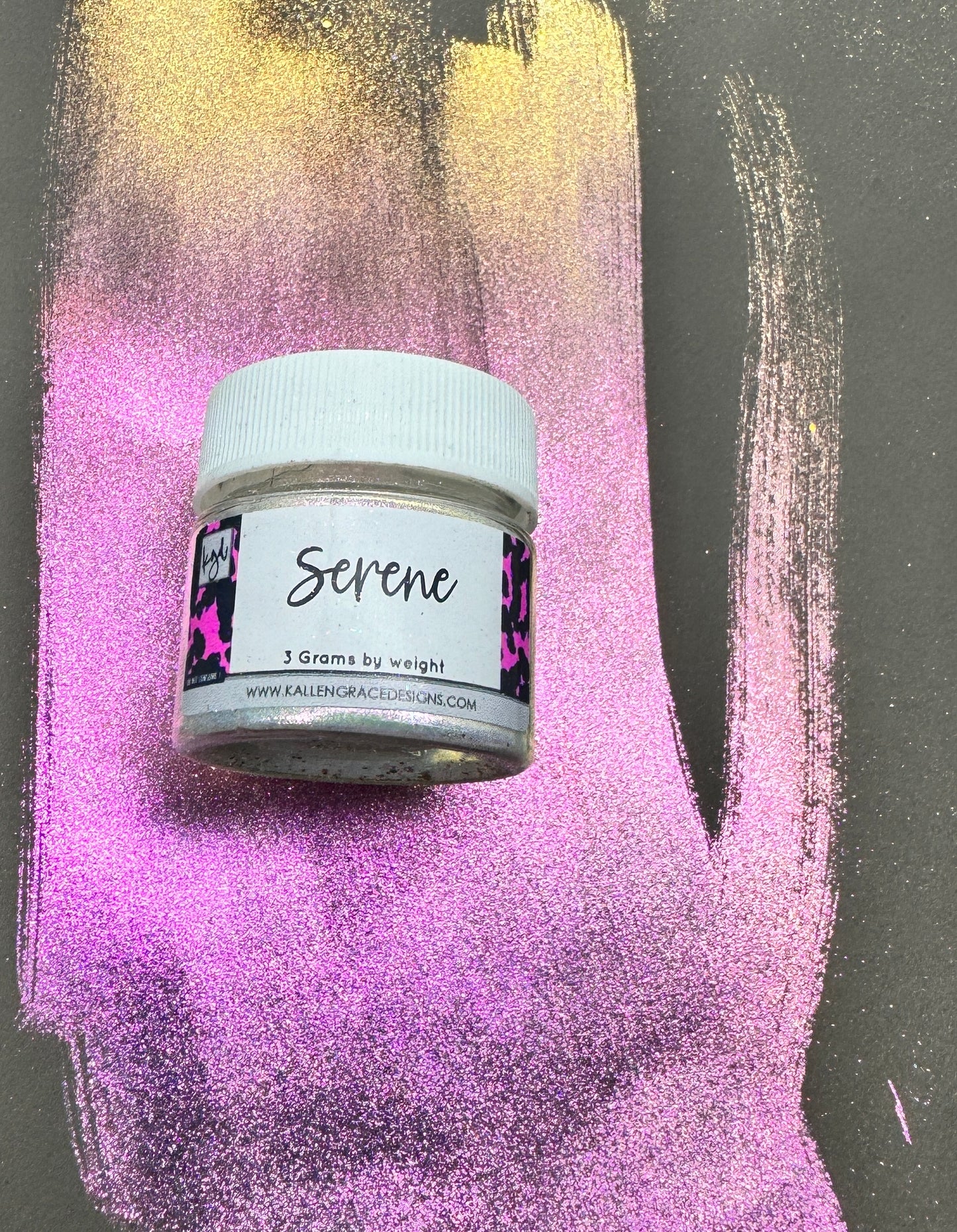 Serene 3g // Chameleon Pigment