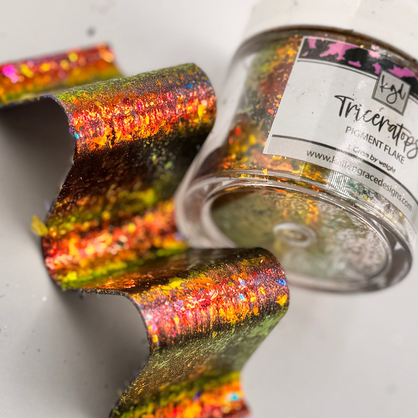 Triceretops {Chameleon Flake}