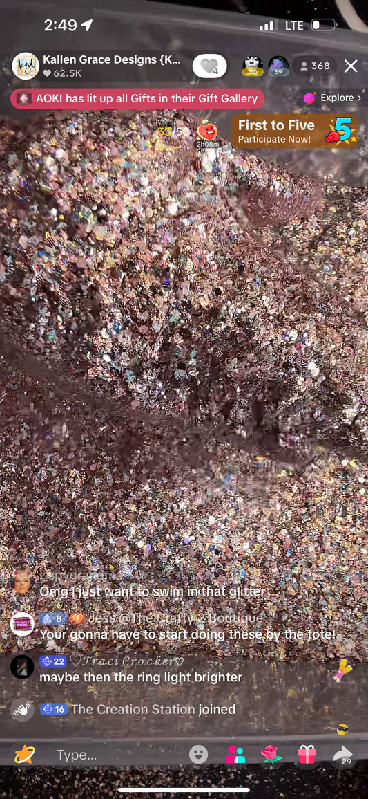 Rags to Riches {VAULT GLITTER MIX 9/4}