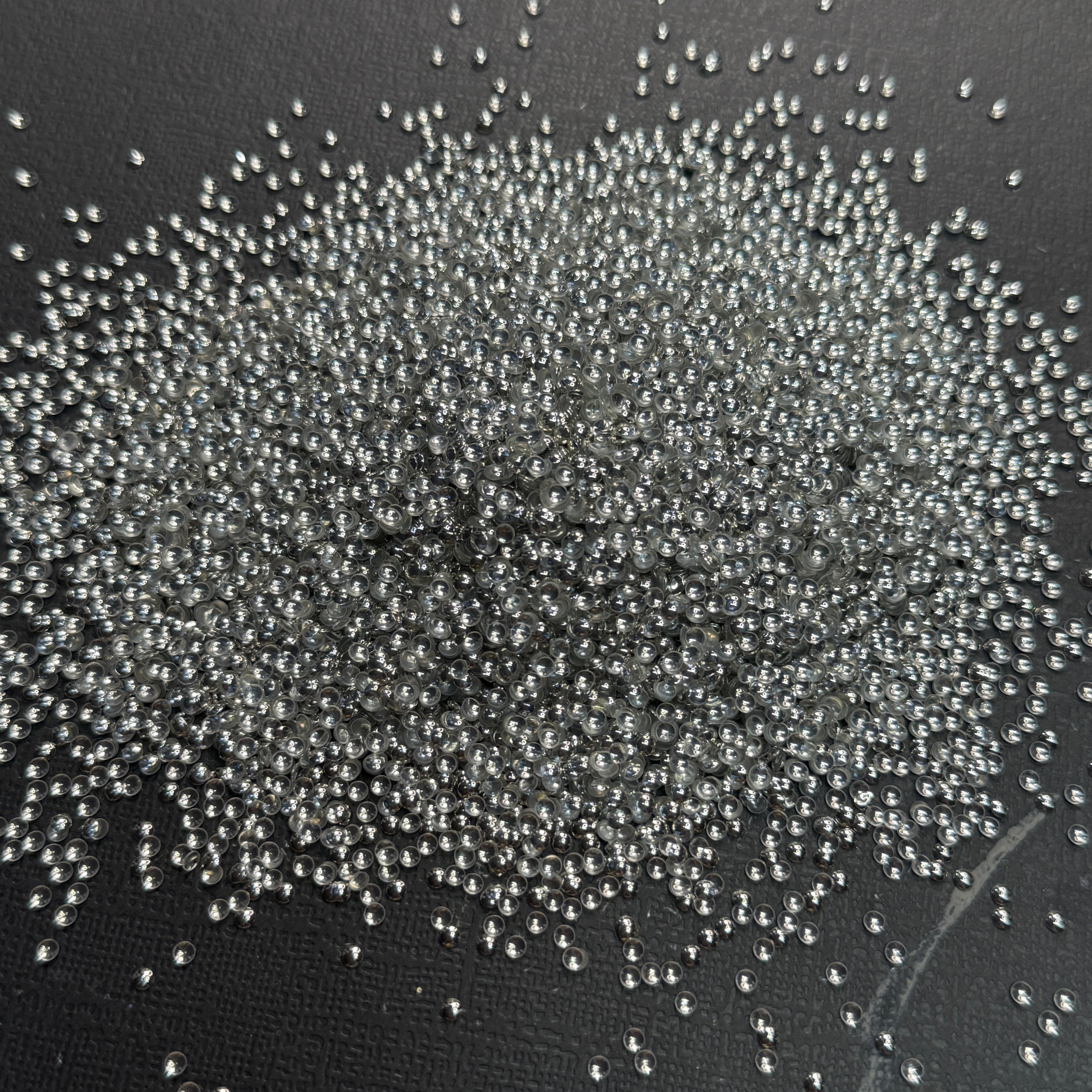 Olyssa  {Pearl Glitter}