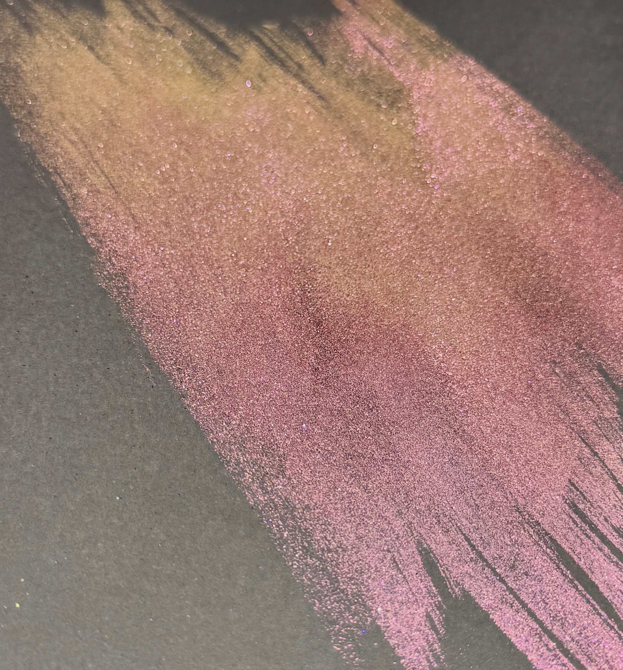 Demetra // Chameleon Pigment 3g