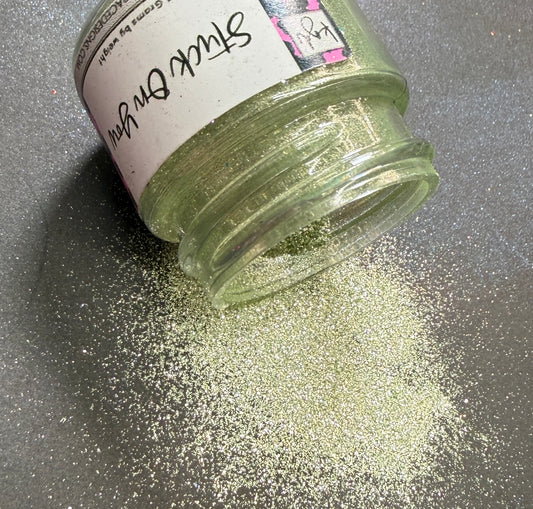 Stuck On You // 3g Pigment