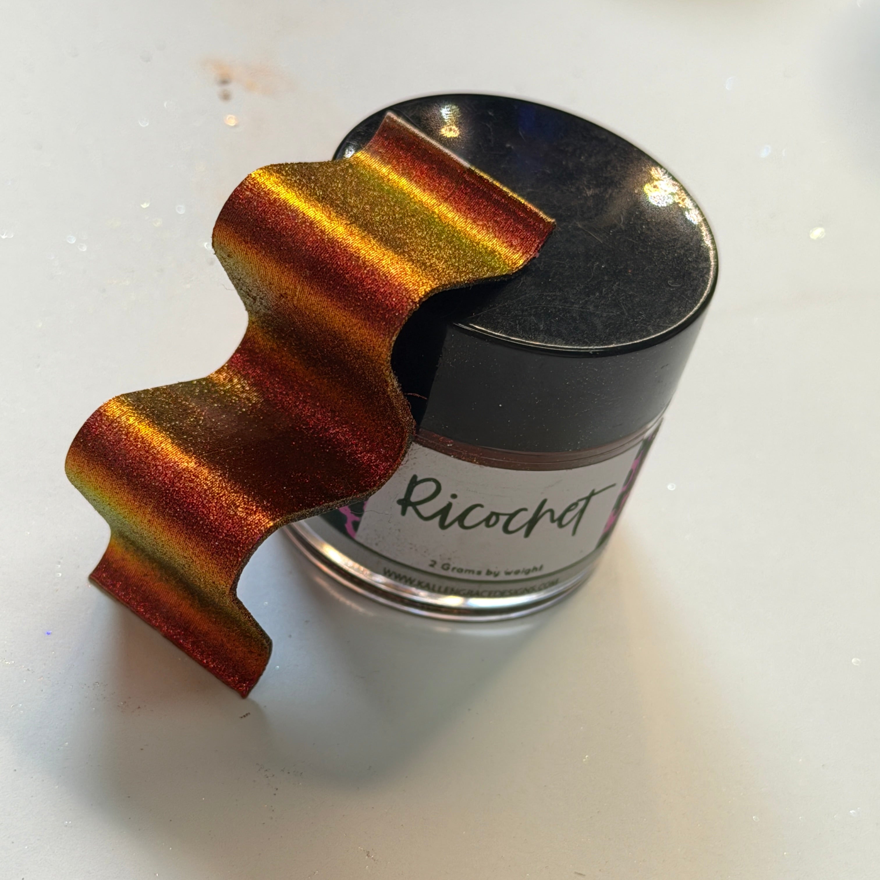 Ricochet // Super Chameleon Pigment 2g