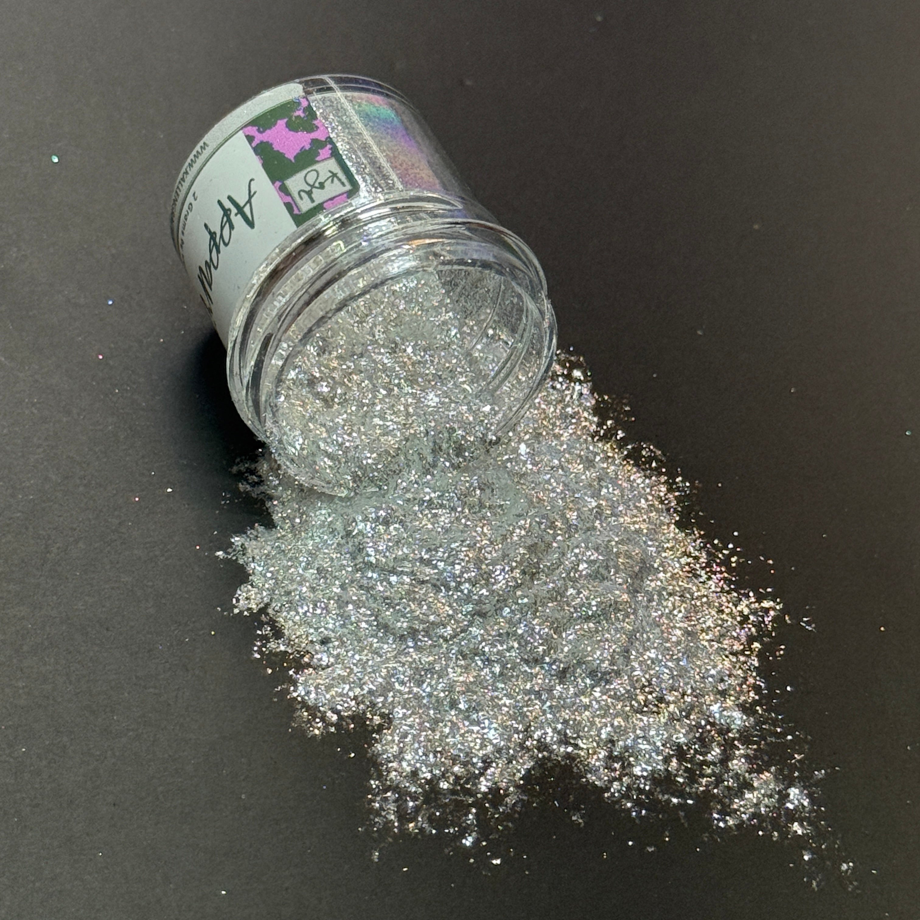 Apparition // 2g Diamond Ghost Pigment