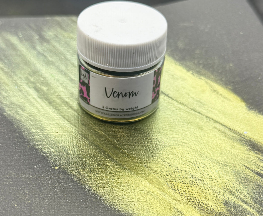 Venom // Super Chameleon Pigment 2g