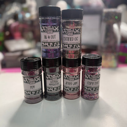 {216 & KGD Collab Box} //$95 VALUE