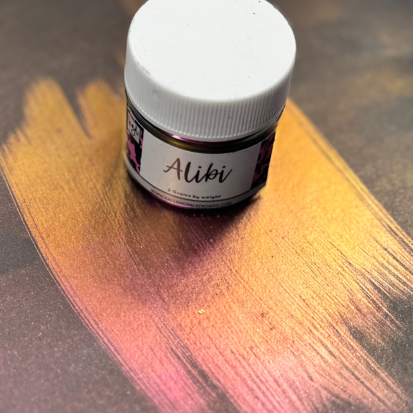 Alibi  // Super Chameleon Pigment 2g