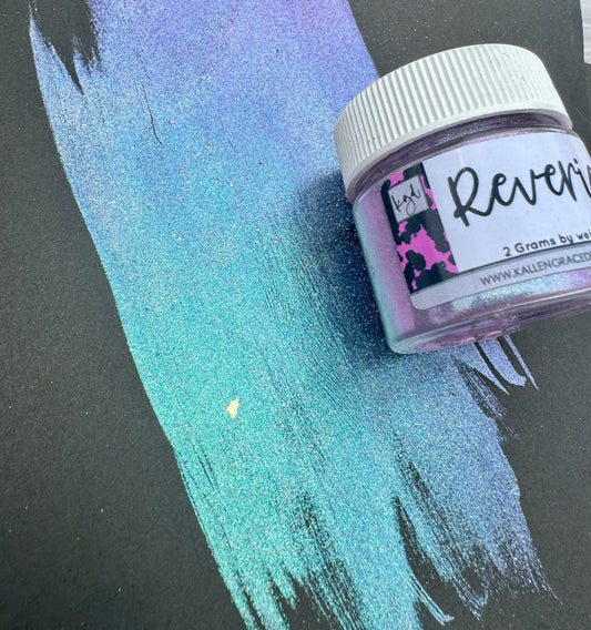 Reverie // Shimmer Chameleon Pigment 2g