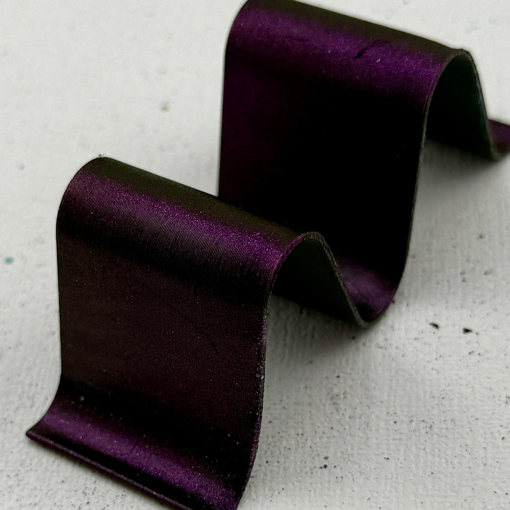 Villian // Super Chameleon Pigment