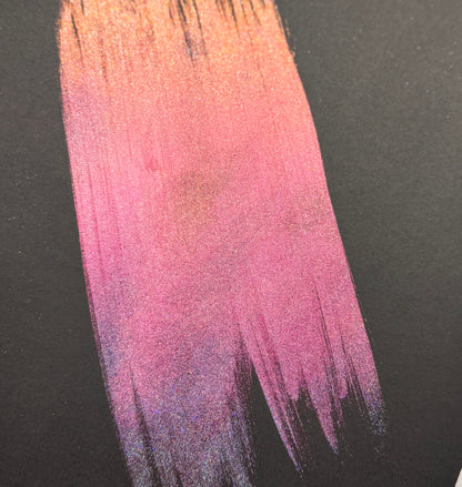 Stunna // Holographic Chameleon Pigment