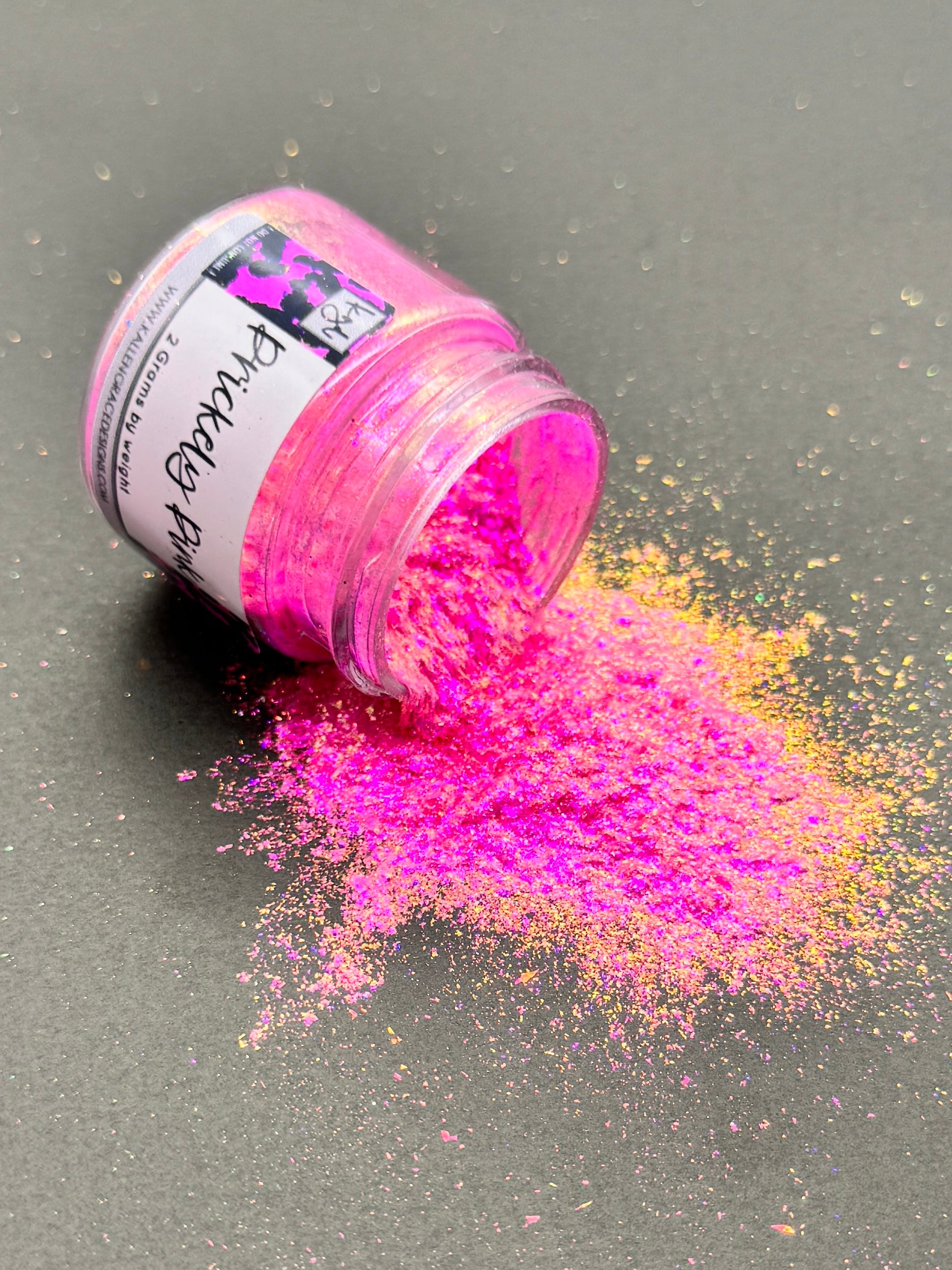 Prickly Pink // Hypershift Chameleon Pigment 2g